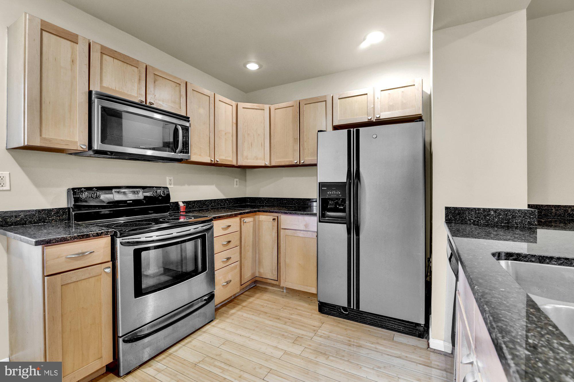 1807 East Lombard Street Baltimore, MD 21231 - Photo 11 of 30 Kitchen
