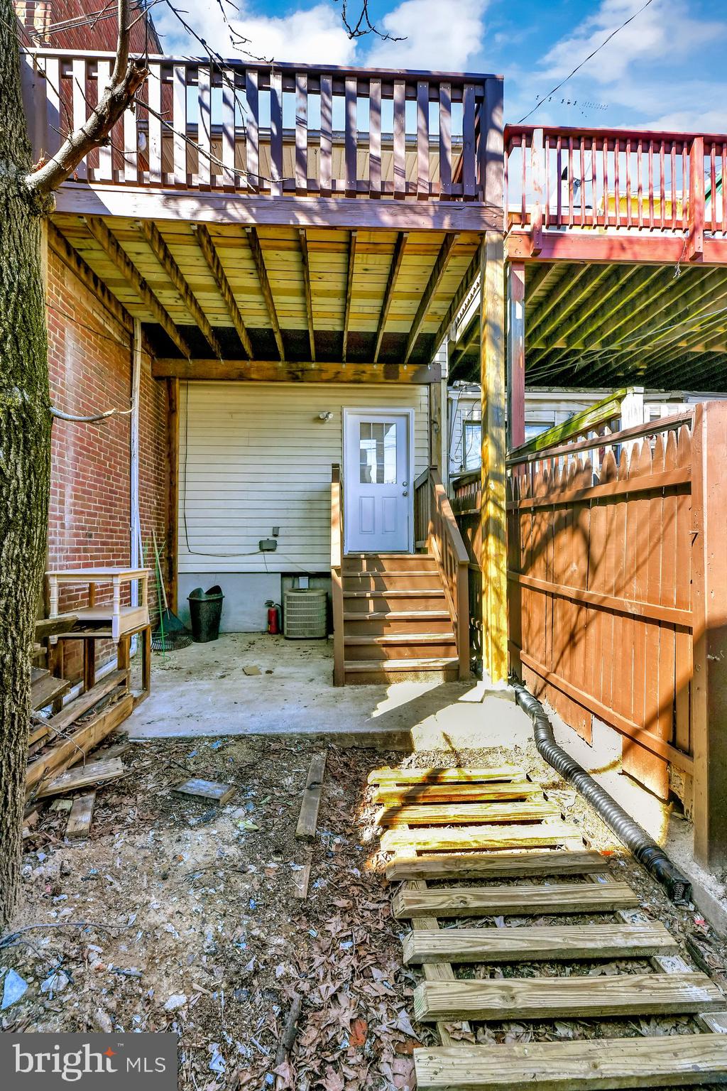1807 East Lombard Street Baltimore, MD 21231 - Photo 29 of 30 Back of Home