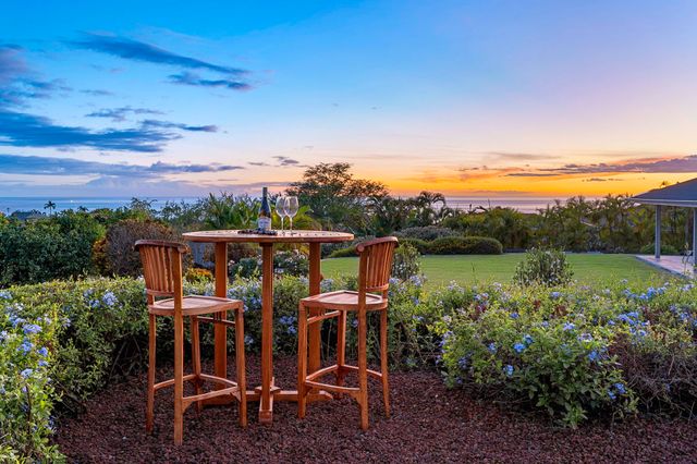 $1,565,000 | 77-236 Hoomohala Road, Kailua-Kona, HI 96740