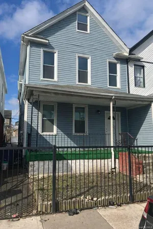 $3,200 | 105-32 130th Street | South Ozone Park
