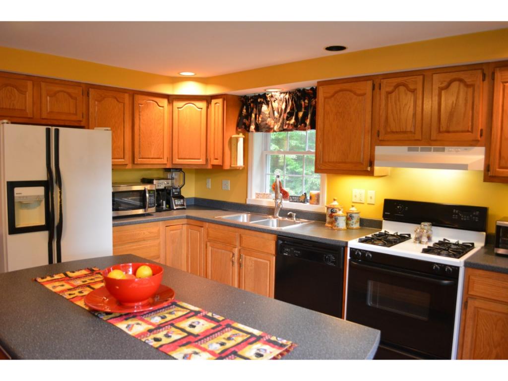 27 Durgin Road Chichester, NH 03258 - Photo 2 of 32
