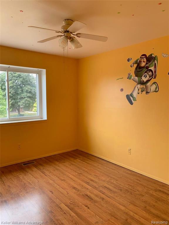 1230 North Cavalier Road Canton, MI 48187 - Photo 15 of 22