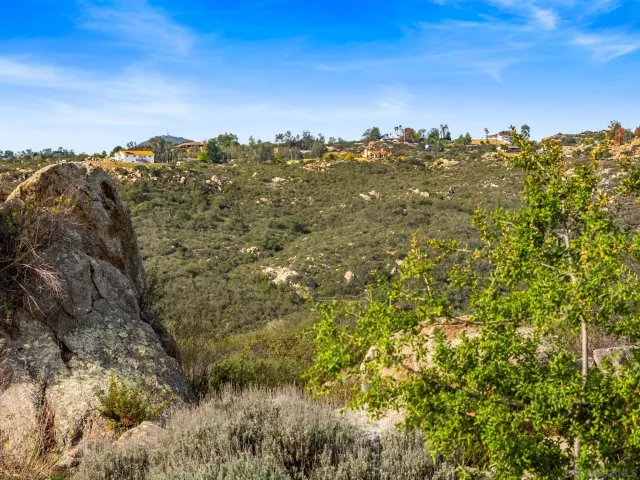 $775,000 | 28703 Jenny Jay Court, Valley Center, CA 92082