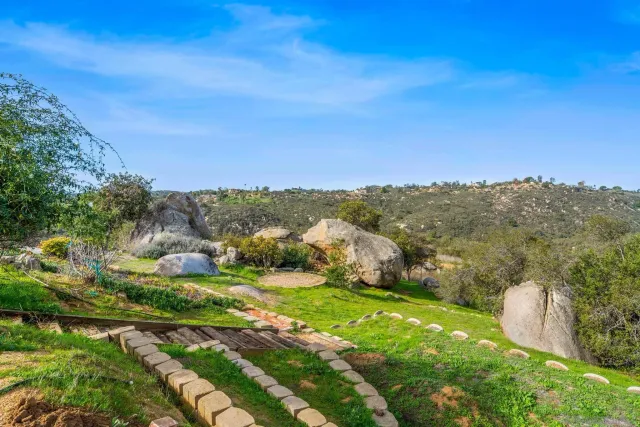 $775,000 | 28703 Jenny Jay Court, Valley Center, CA 92082