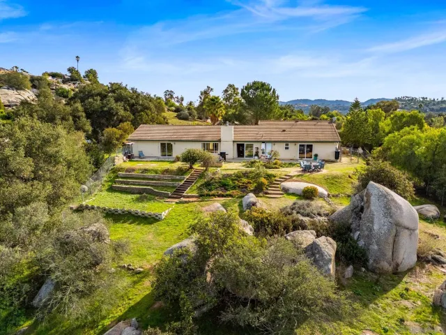 $775,000 | 28703 Jenny Jay Court, Valley Center, CA 92082