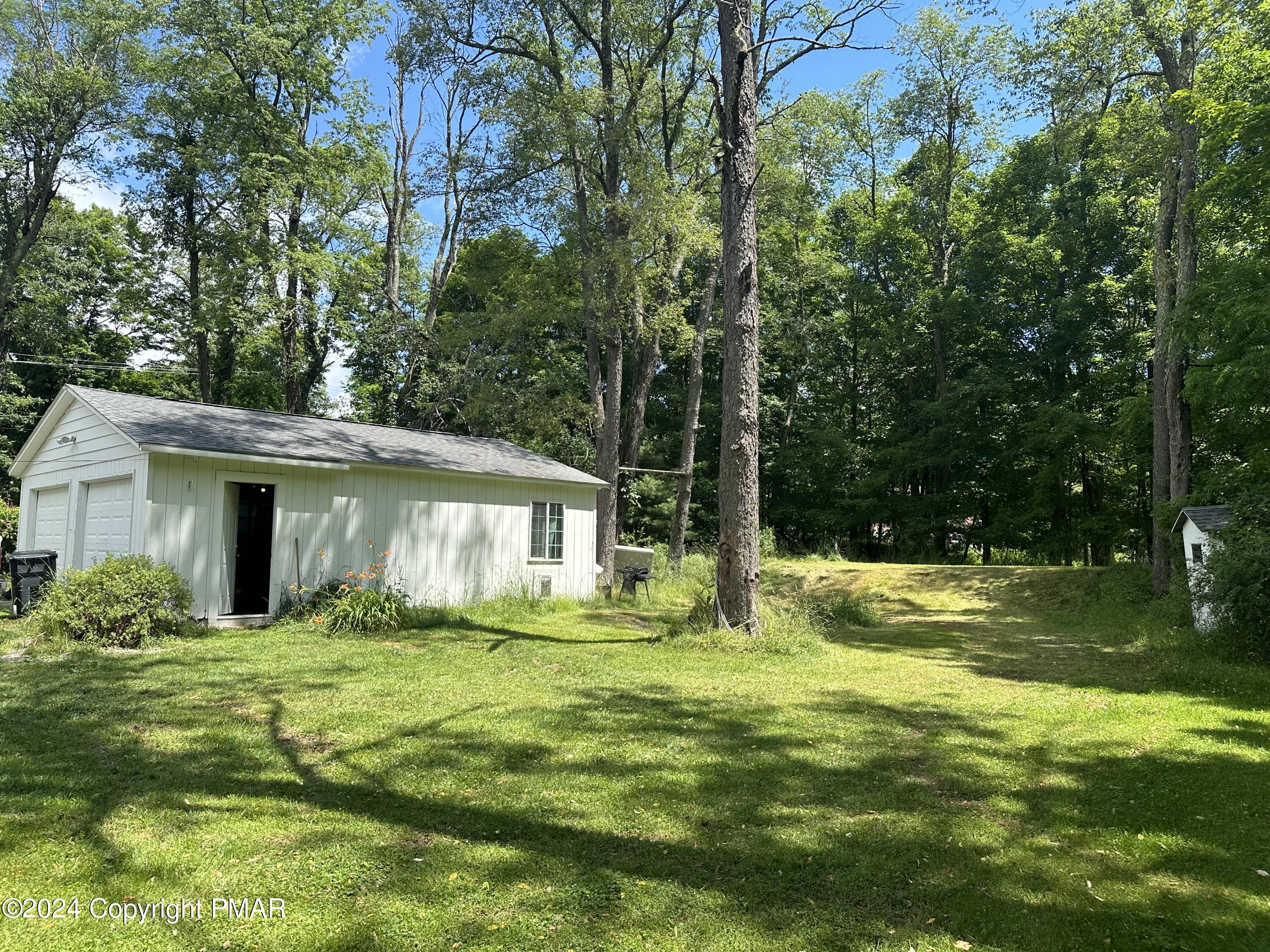 15 Locust Ridge Thornhurst, PA 18424 - Photo 6 of 28 IMG_5767