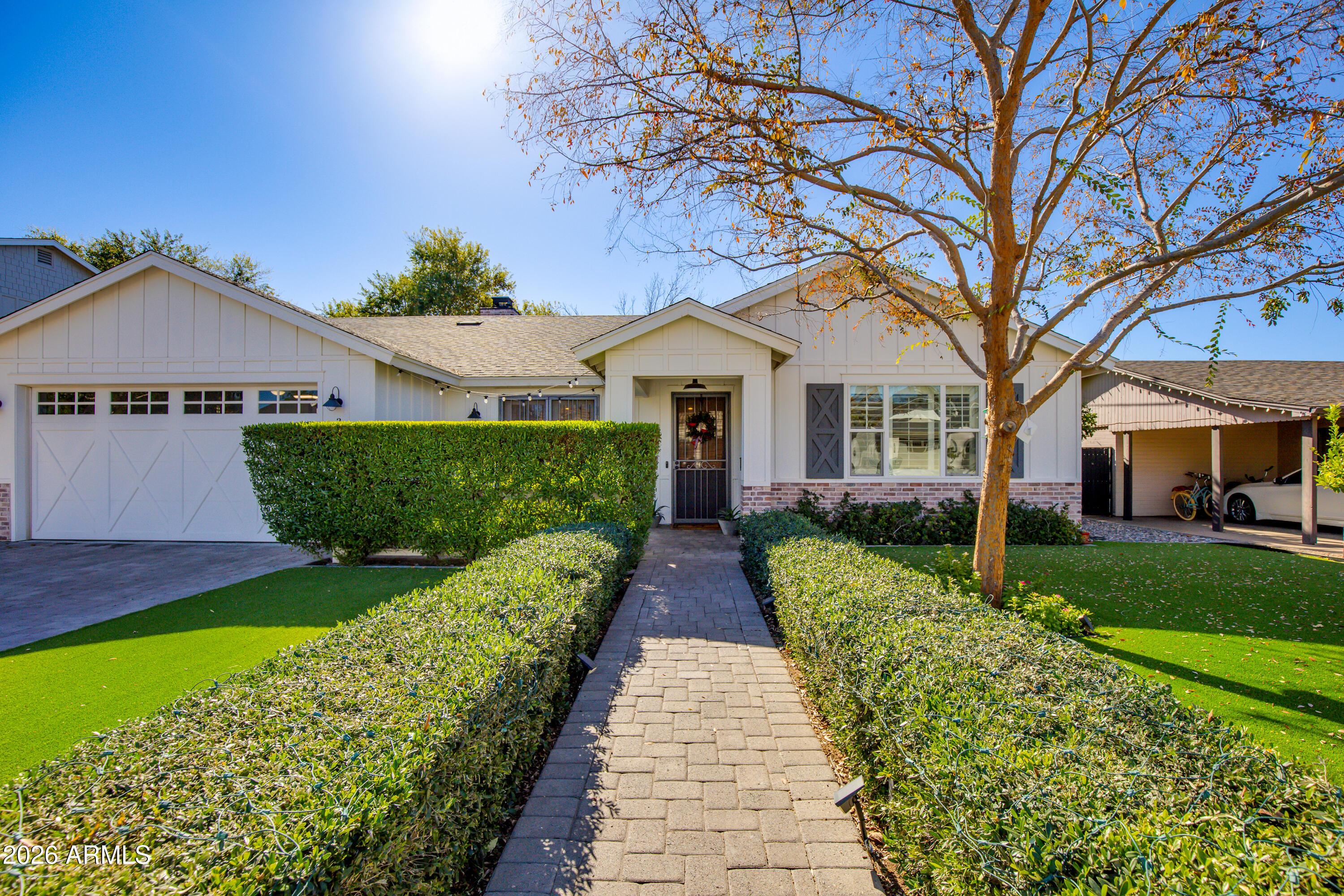 3247 East Sells Drive Phoenix, AZ 85018 - Photo 1 of 26 Manicured Curb Appeal