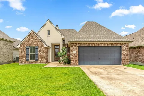 $264,900 | 1748 North Haniel Drive, Lake Charles, LA 70611