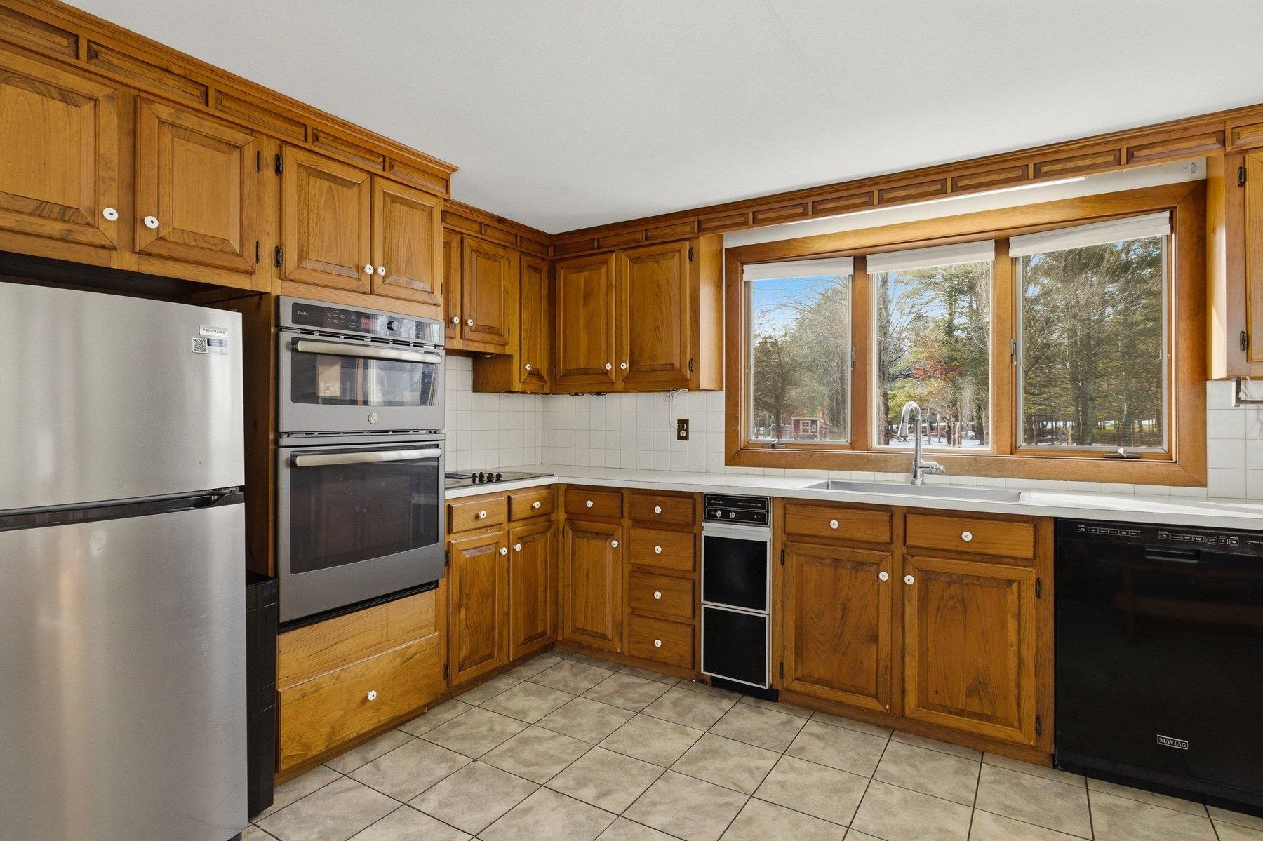 126 Wednesday Hill Road Lee, NH 03861 - Photo 12 of 50 Gallery Image 12