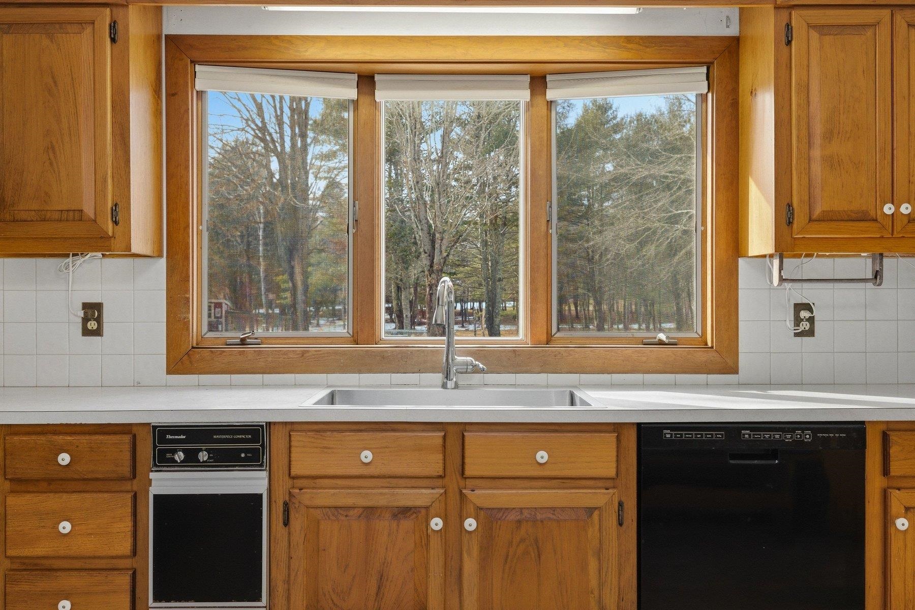 126 Wednesday Hill Road Lee, NH 03861 - Photo 6 of 50 Gallery Image 6