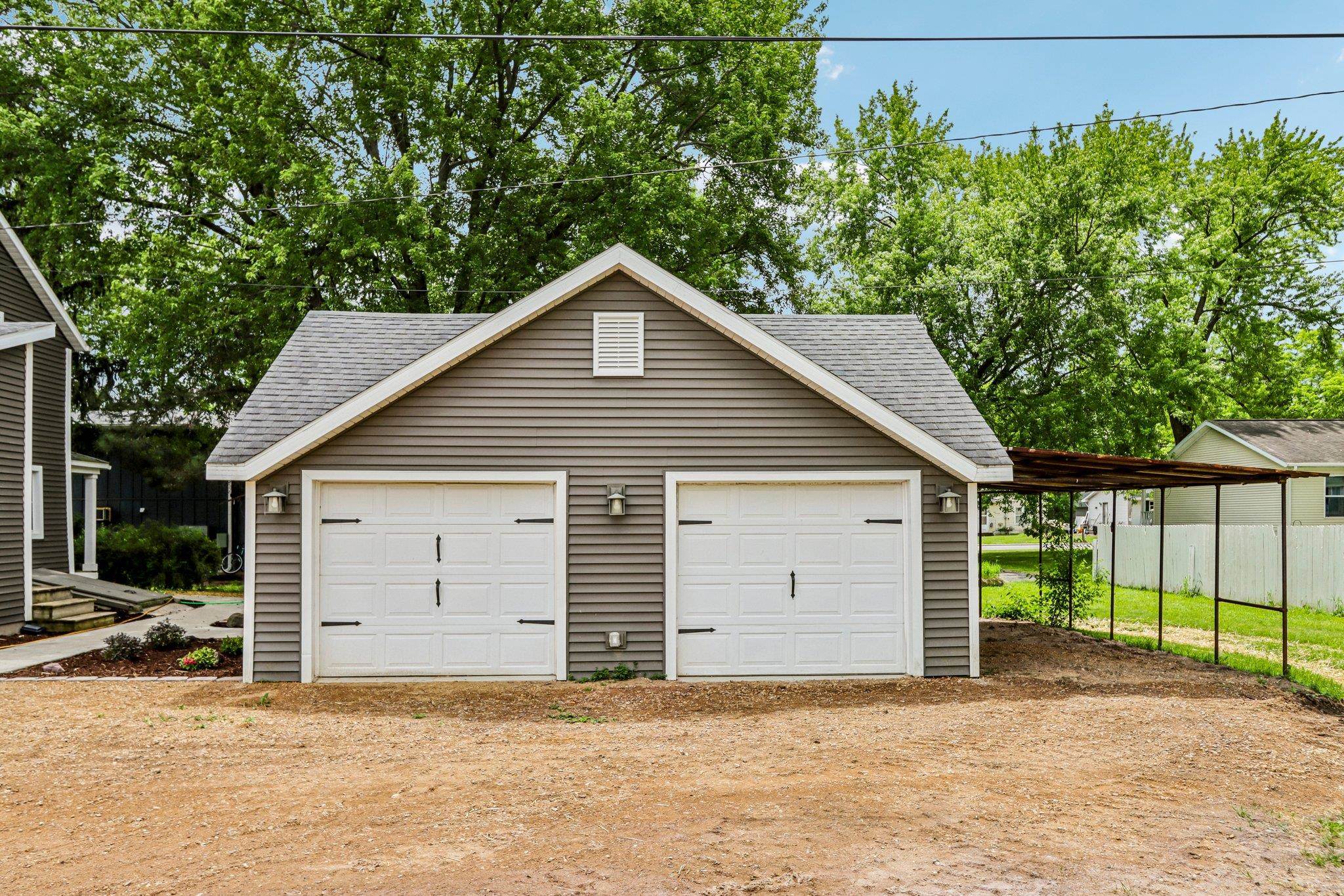 309 Cedar Street Baraboo, WI 53913 - Photo 46 of 55