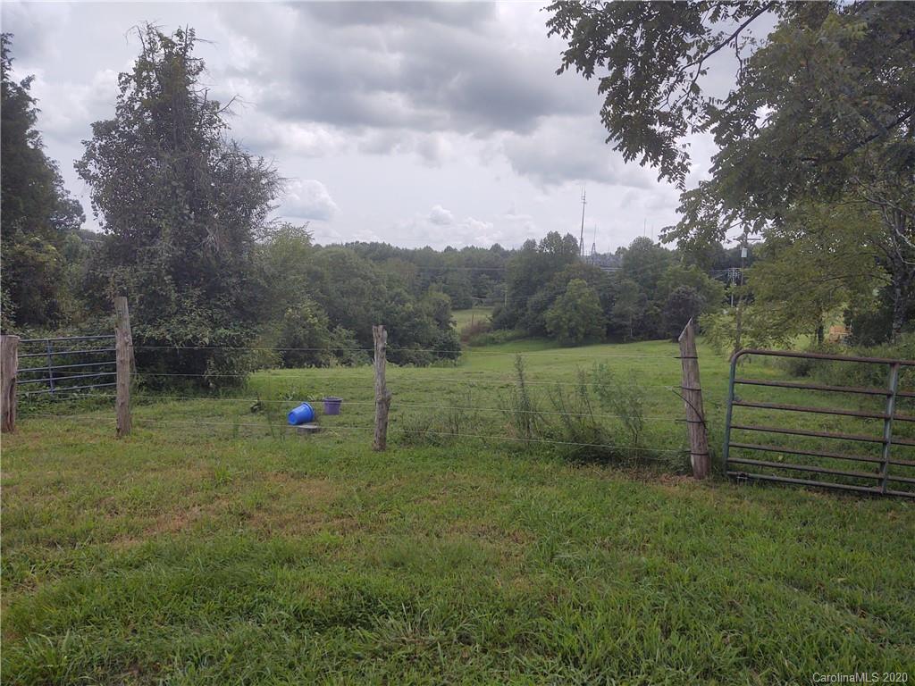 203 Mullis Road Harmony, NC 28634 - Photo 7 of 20 Gallery Image 7