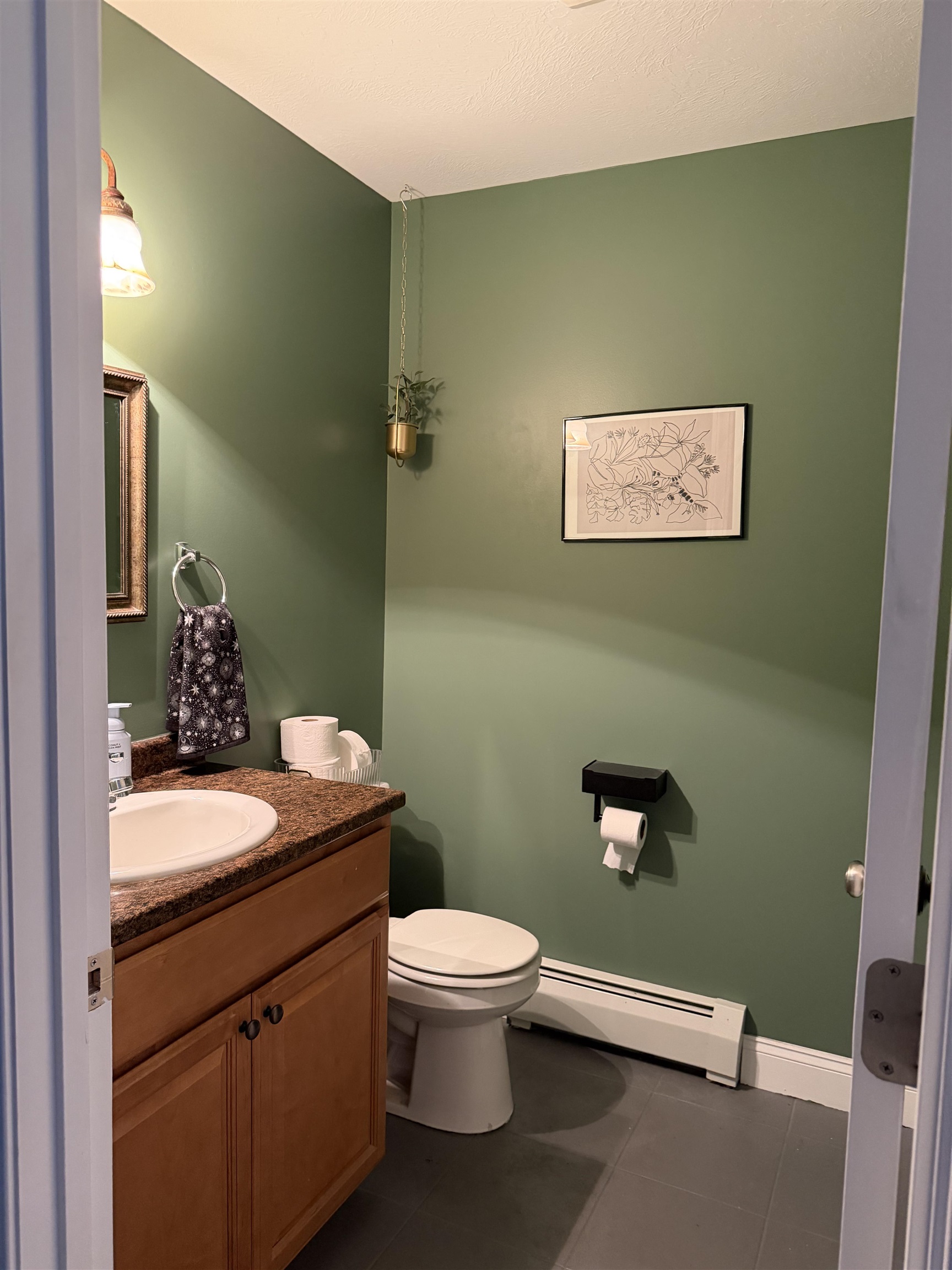 24 Gagne Street Rochester, NH 03867 - Photo 3 of 21