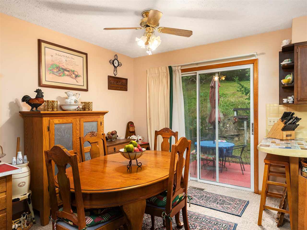 5125 Ohio River Road Huntington, WV 25702 - Photo 8 of 24 Gallery Image 8