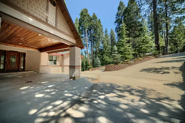 $750,000 | 19015 Pine Drive East, Pioneer, CA 95666