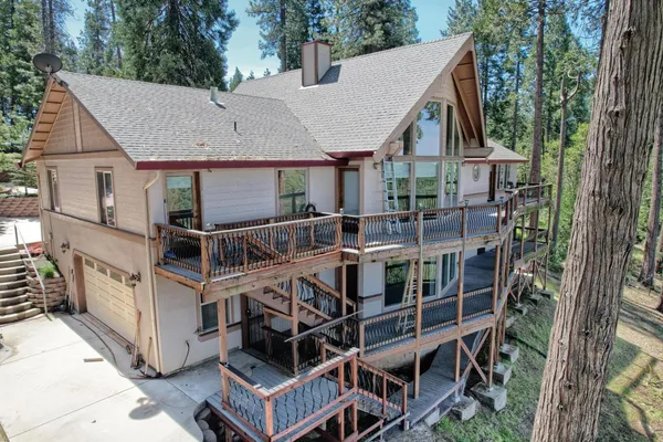 $750,000 | 19015 Pine Drive East, Pioneer, CA 95666