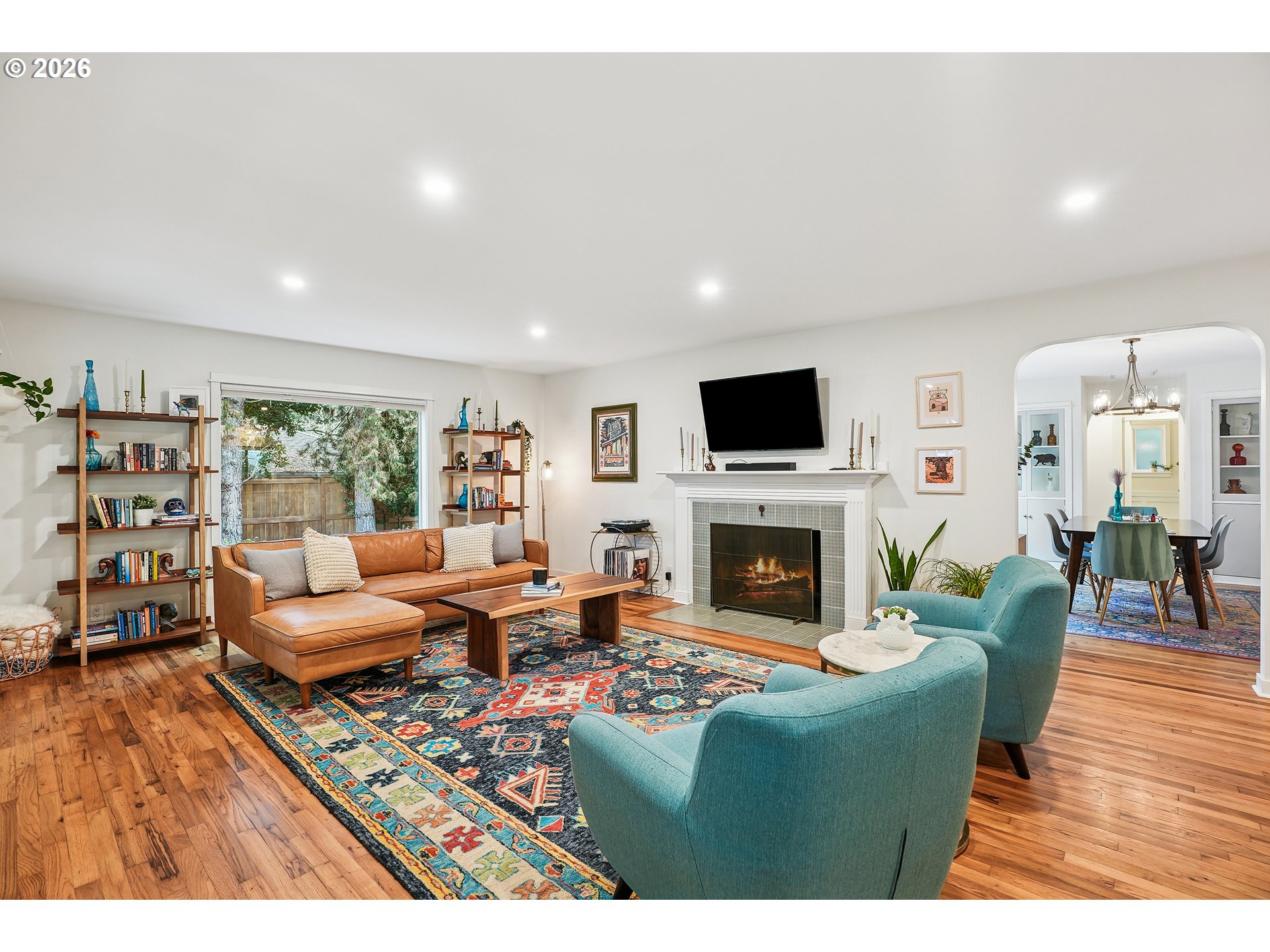 5915 Southwest Haines Street Portland, OR 97219 - Photo 13 of 47