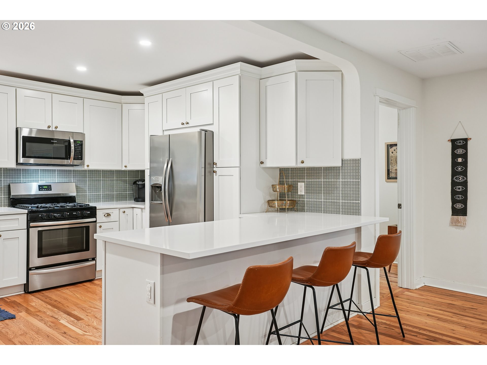 5915 Southwest Haines Street Portland, OR 97219 - Photo 17 of 47