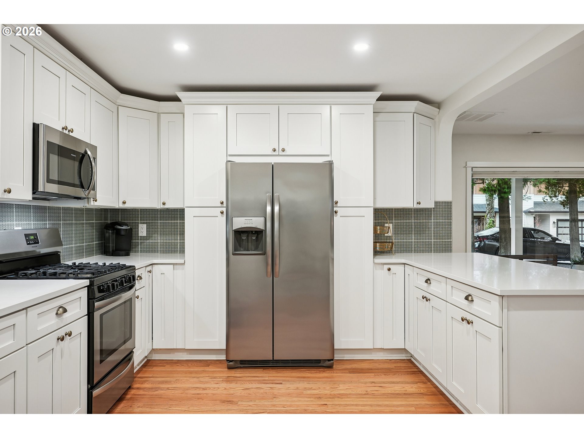 5915 Southwest Haines Street Portland, OR 97219 - Photo 20 of 47