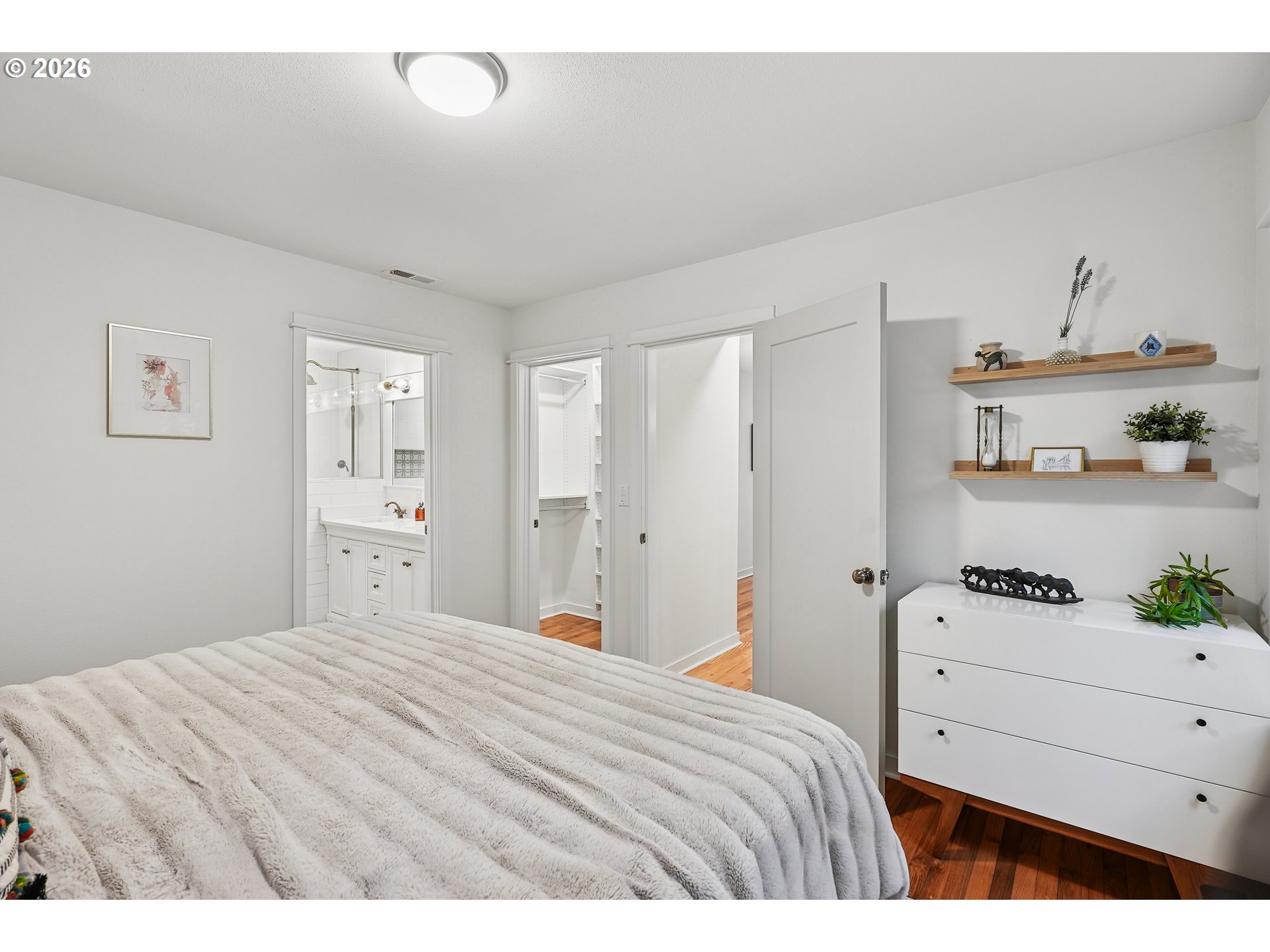 5915 Southwest Haines Street Portland, OR 97219 - Photo 30 of 47