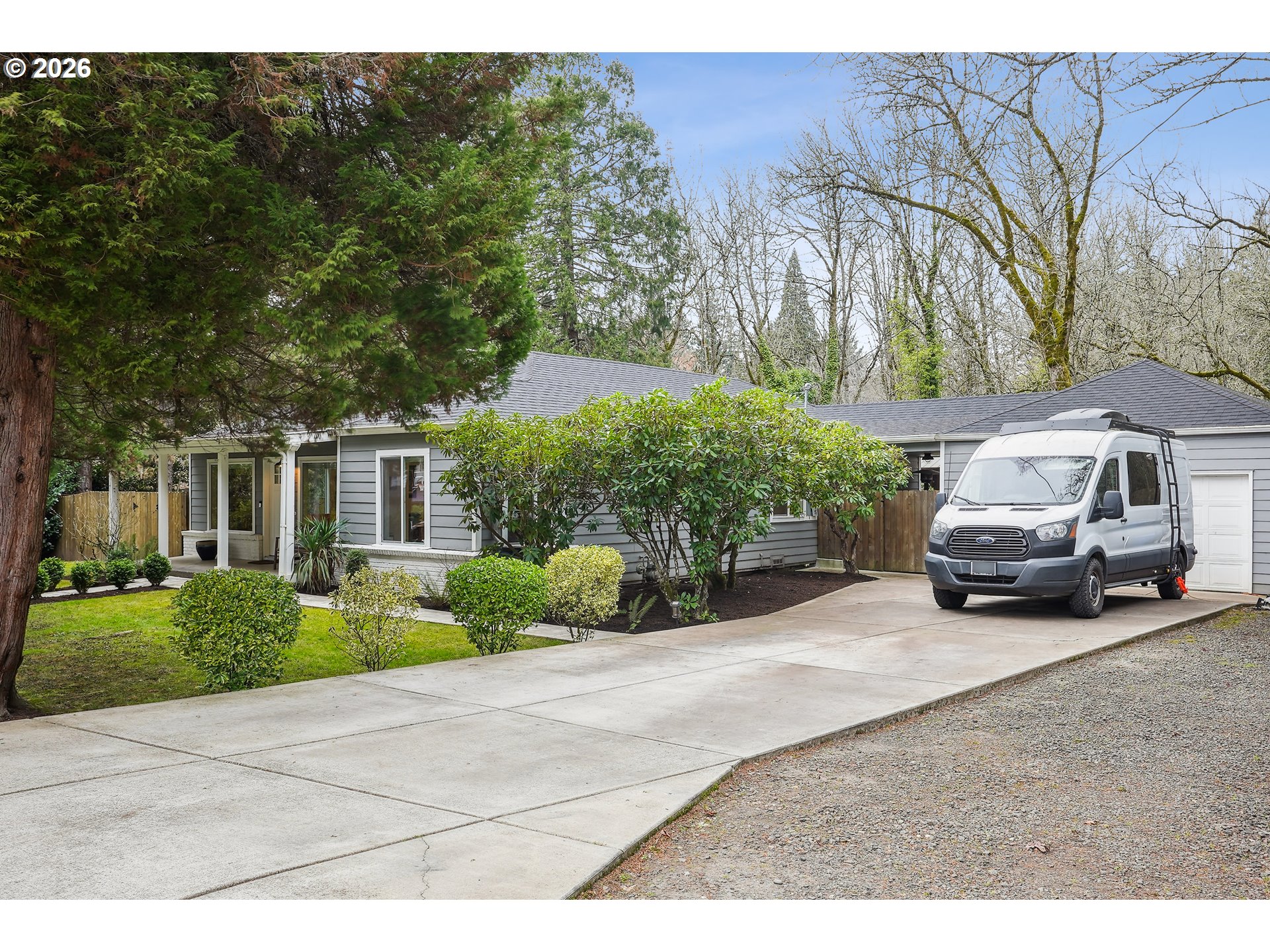 5915 Southwest Haines Street Portland, OR 97219 - Photo 4 of 47