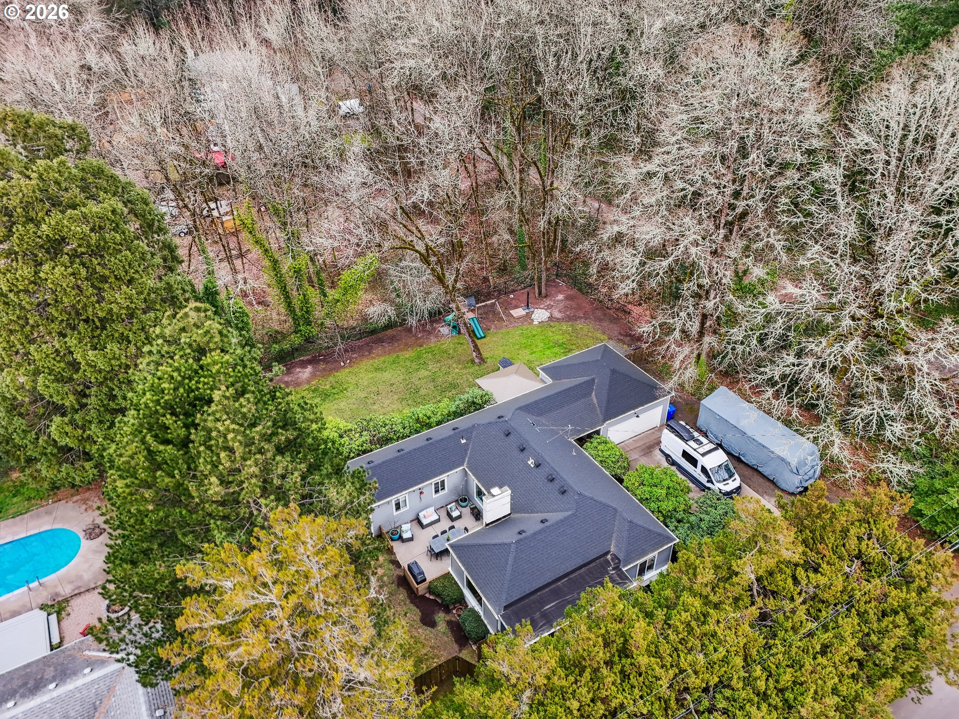 5915 Southwest Haines Street Portland, OR 97219 - Photo 5 of 47