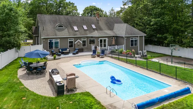 $1,295,000 | 18 Colchester Drive, South Portland, ME 04106