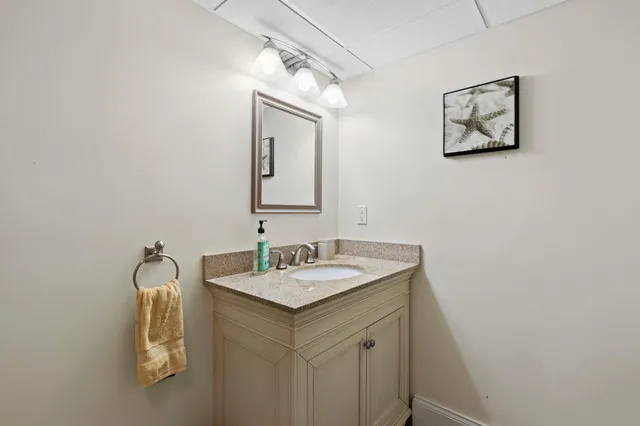 $1,295,000 | 18 Colchester Drive, South Portland, ME 04106