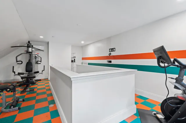 $1,295,000 | 18 Colchester Drive, South Portland, ME 04106