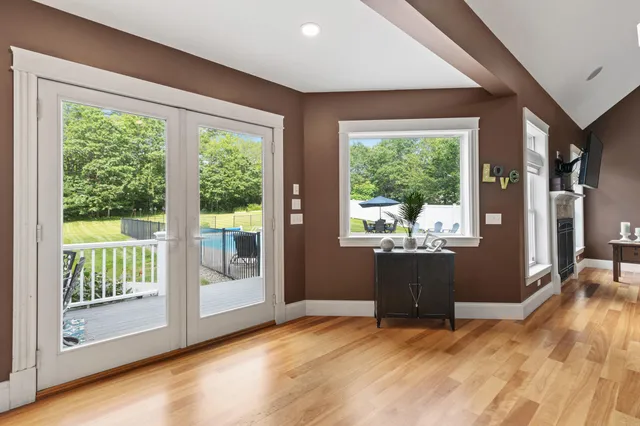 $1,295,000 | 18 Colchester Drive, South Portland, ME 04106