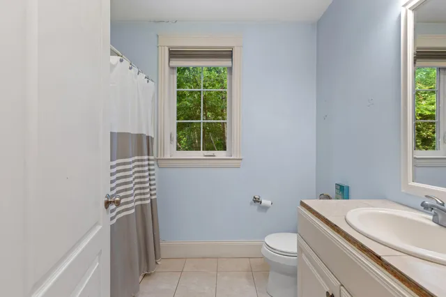 $1,295,000 | 18 Colchester Drive, South Portland, ME 04106