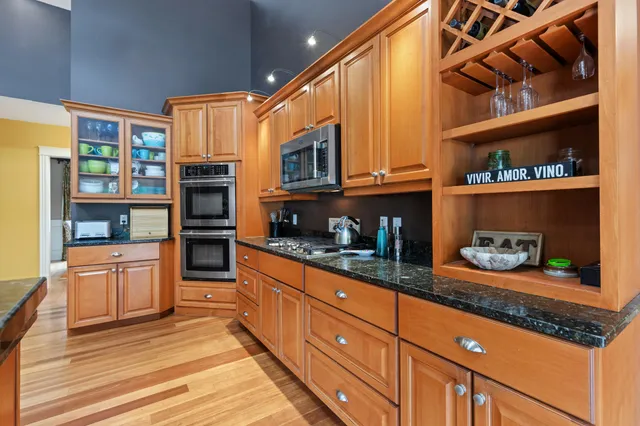 $1,295,000 | 18 Colchester Drive, South Portland, ME 04106