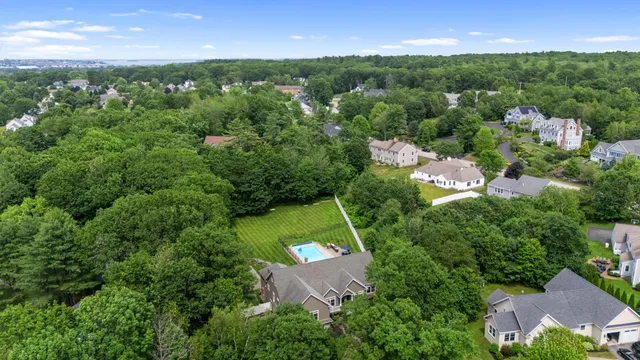 $1,295,000 | 18 Colchester Drive, South Portland, ME 04106