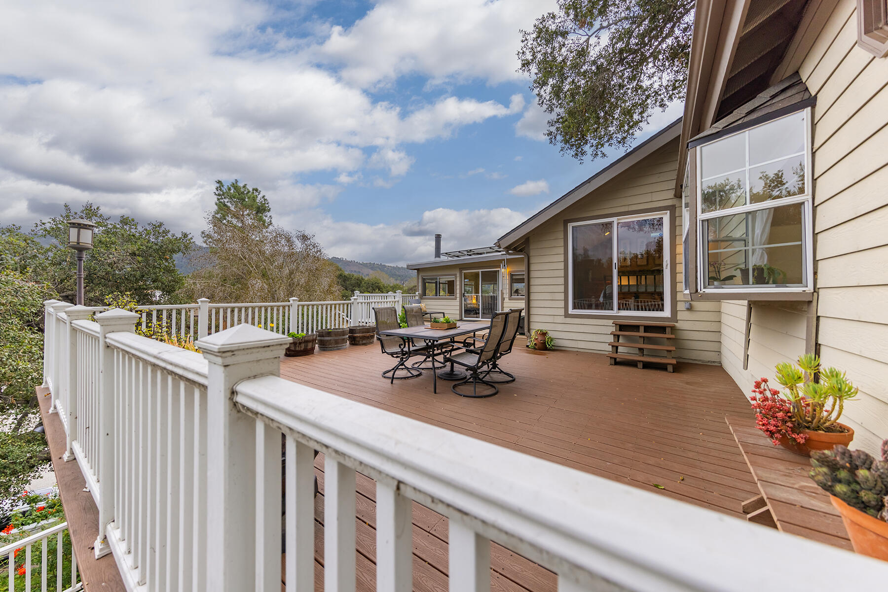 75 High Street Oak View, CA 93022 - Photo 26 of 35 75 High Street Oak View Home for Sale (1