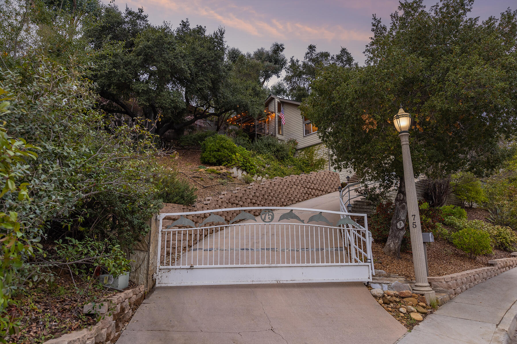 75 High Street Oak View, CA 93022 - Photo 3 of 35 75 High Street Oak View Home for Sale (6