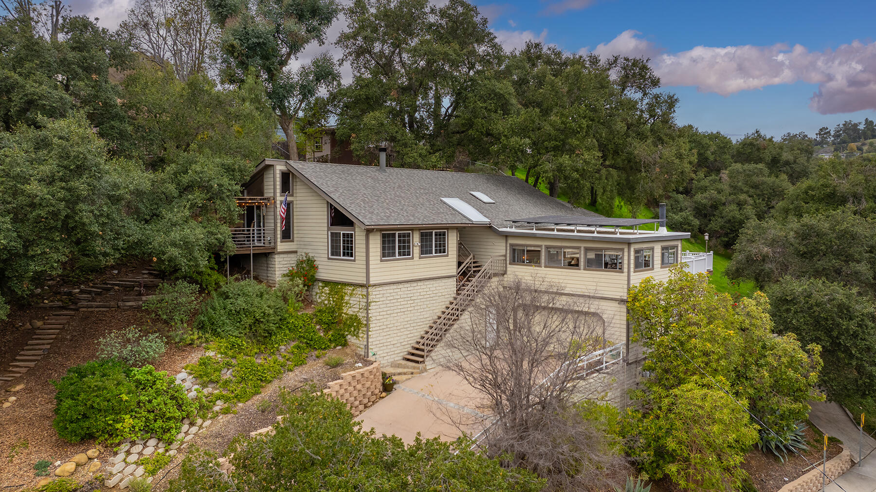 75 High Street Oak View, CA 93022 - Photo 33 of 35 75 High Street Oak View Home for Sale (4