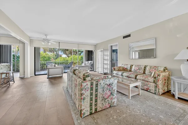 $3,500 | 6 Concourse Drive, Unit A, Jupiter, FL 33469