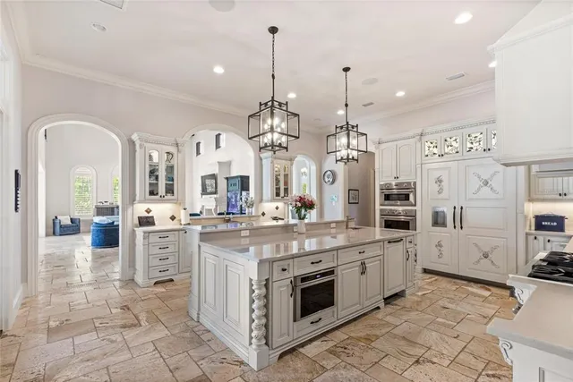 $14,500,000 | 10151 Enchanted Oak Drive, Orlando, FL 32836