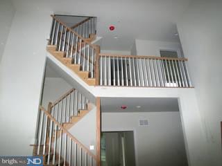 700 Edinburg Road Hamilton, NJ 08619 - Photo 3 of 6 Gallery Image 3