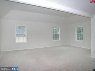 700 Edinburg Road Hamilton, NJ 08619 - Photo 6 of 6 Gallery Image 6