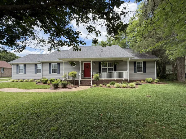 $375,000 | 1405 Belle Oaks Drive, Murfreesboro, TN 37130