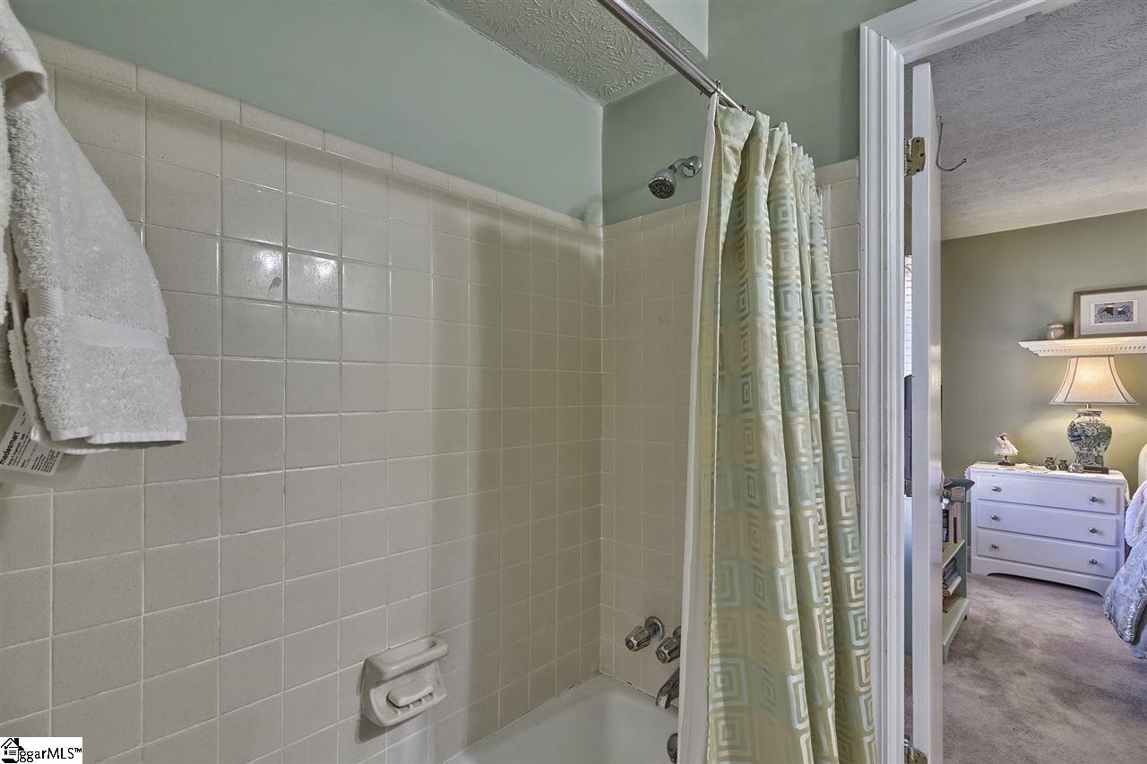 106 Bent Tree Street Easley, SC 29642 - Photo 28 of 36 Gallery Image 28