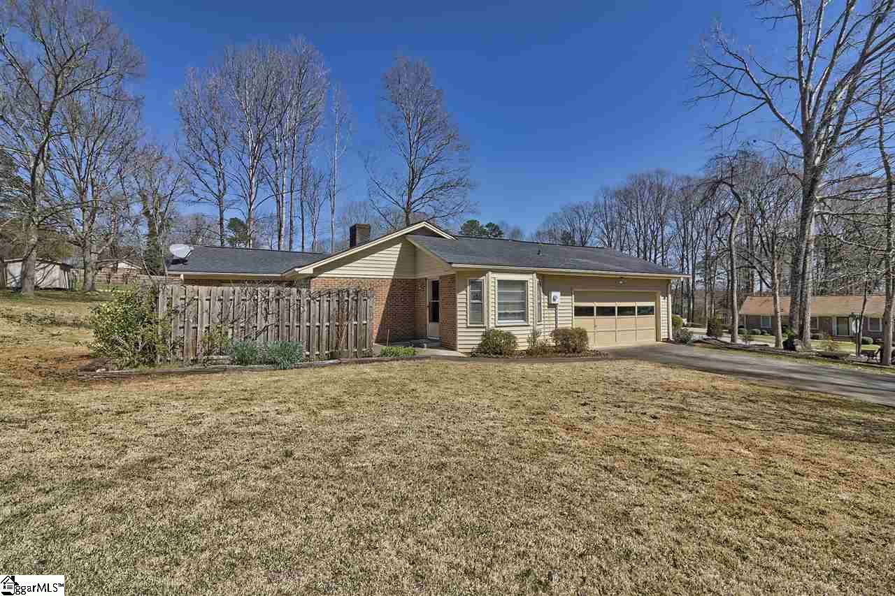 106 Bent Tree Street Easley, SC 29642 - Photo 34 of 36 Gallery Image 34