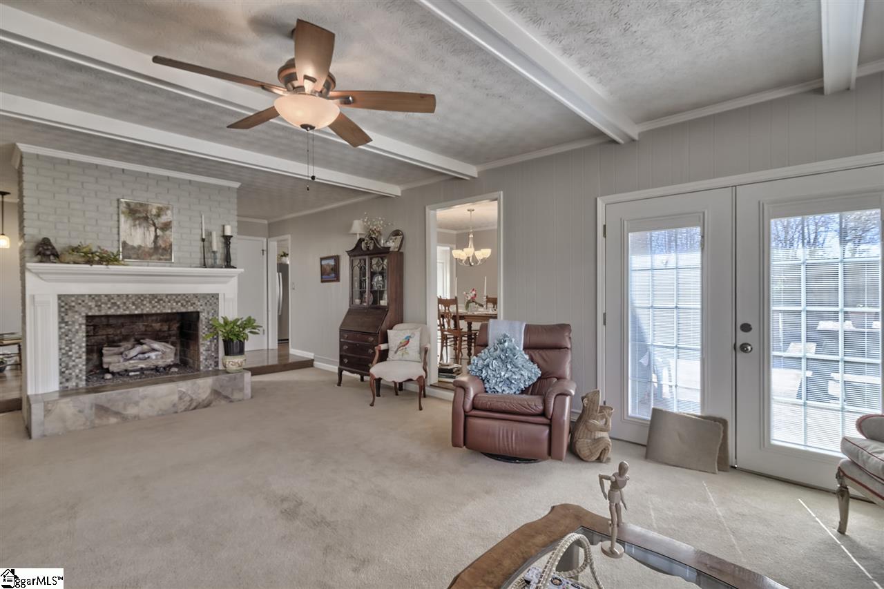 106 Bent Tree Street Easley, SC 29642 - Photo 5 of 36 Gallery Image 5