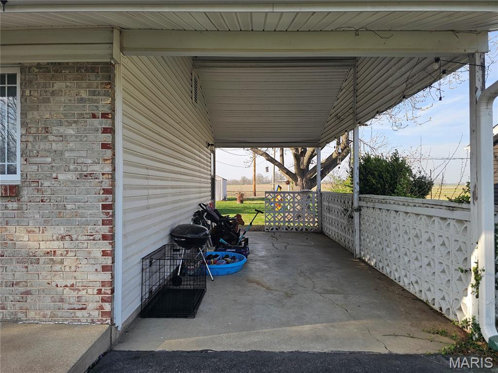 313 North Meadow Lane Steeleville, IL 62288 - Photo 3 of 22