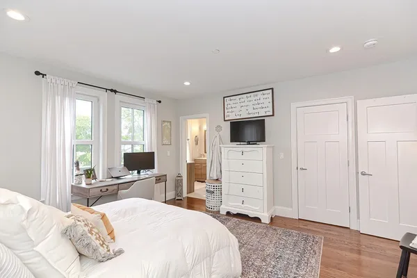 $3,900 | 52 River Street, Unit 7, Boston, MA 02126