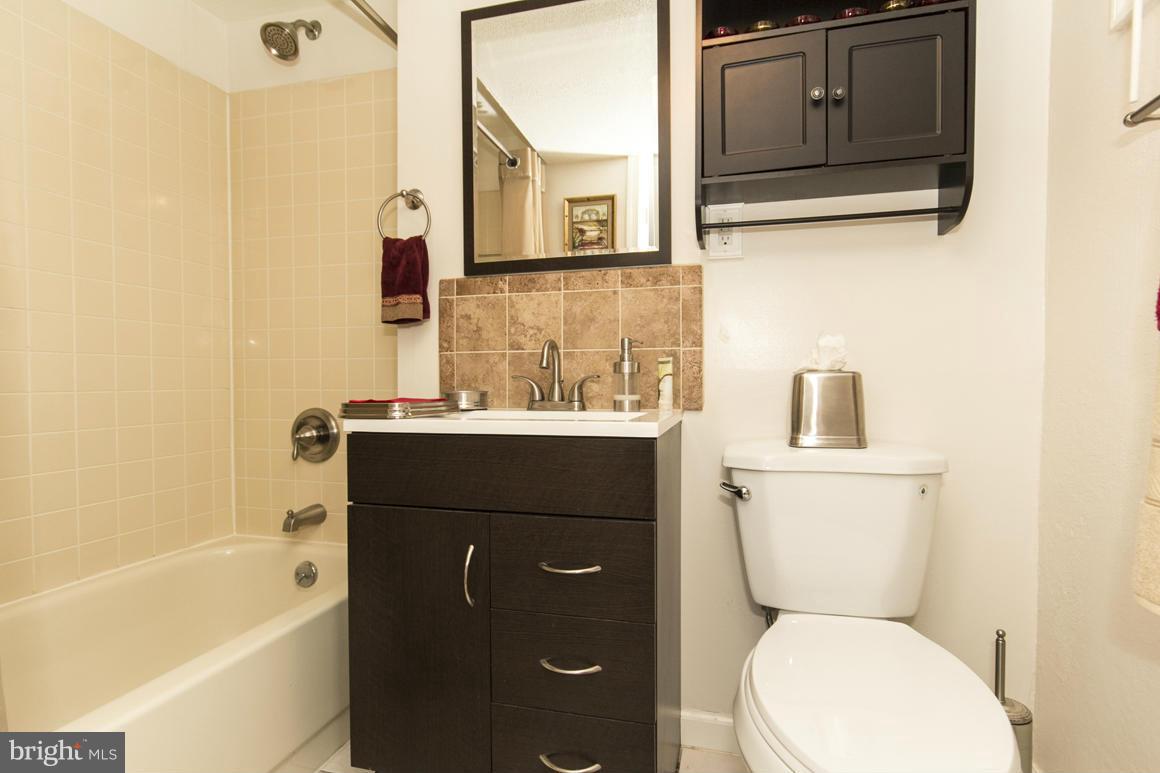 3312 Milford Mill Road Baltimore, MD 21244 - Photo 22 of 26 Bath