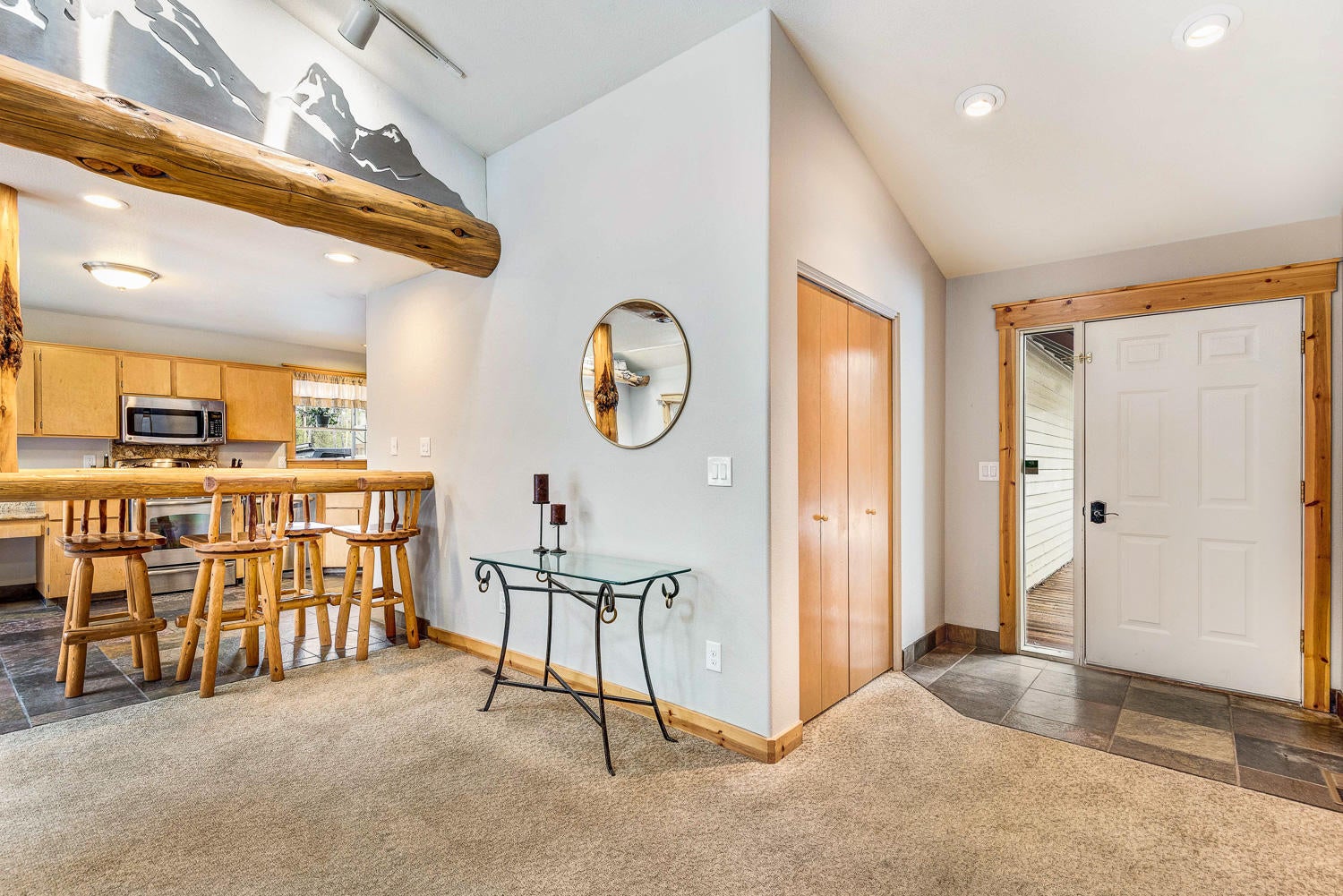 17084 Elsinore Road Bend, OR 97707 - Photo 6 of 41 OReilly_20210311_6_54010_72ppi