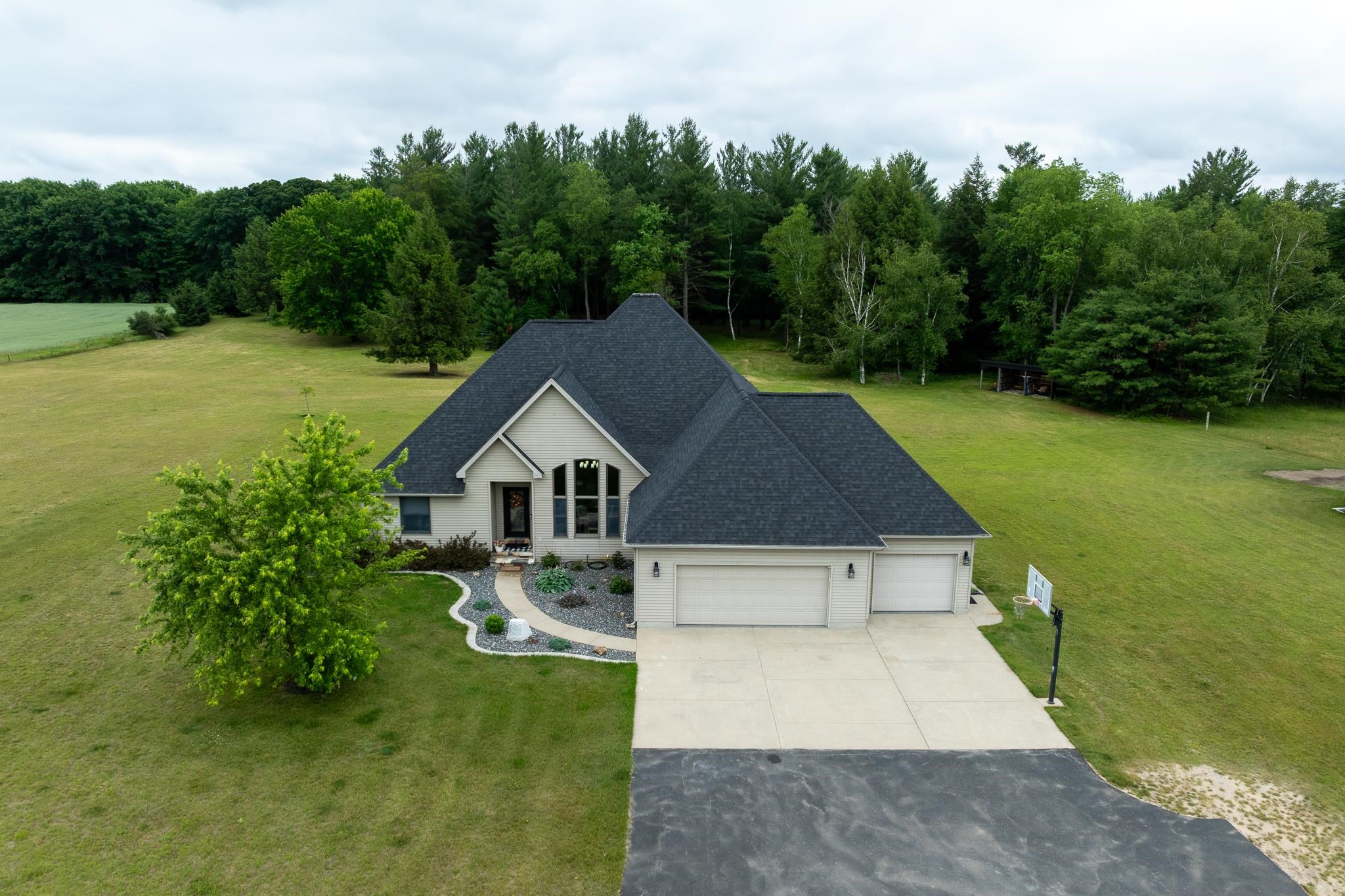 7667 West Pickard Road Mount Pleasant, MI 48858 - Photo 50 of 74 1947438-61ffc373-5fb0-4679-978c-e50e7eb43ee4.JPG