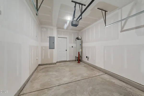 $1,875 | 360 Maidenhair Place, Clayton, NC 27520